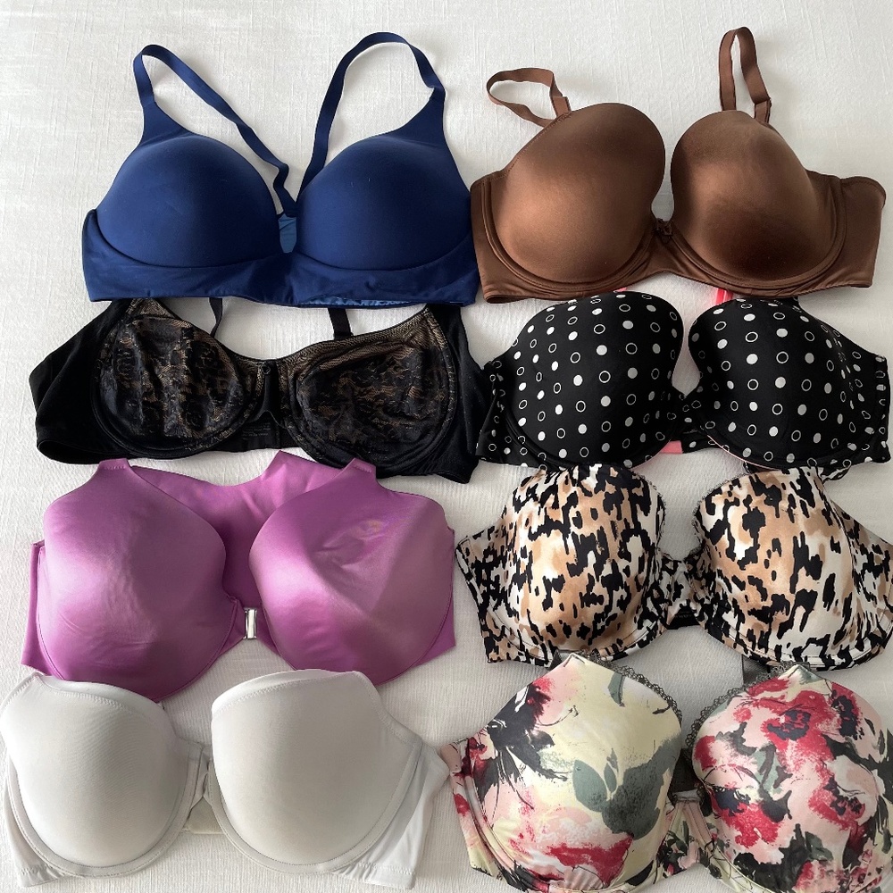Lot of 8 bras 38D